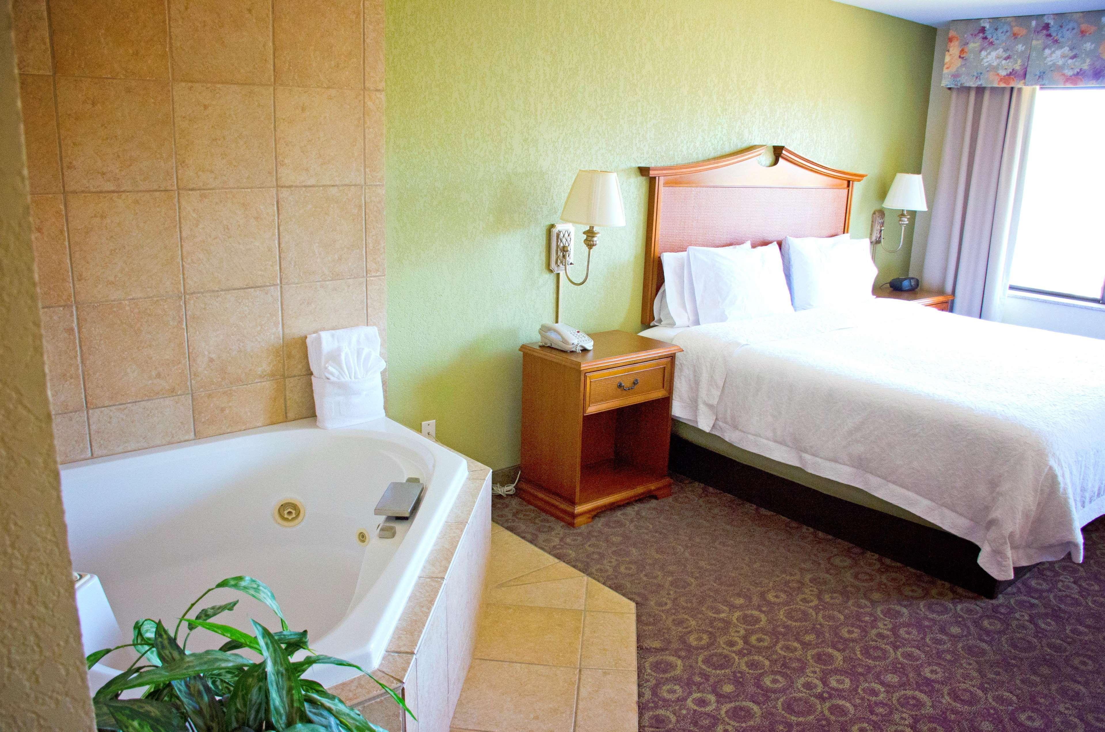 Hampton Inn & Suites Κόλετζ Στέισον Εξωτερικό φωτογραφία